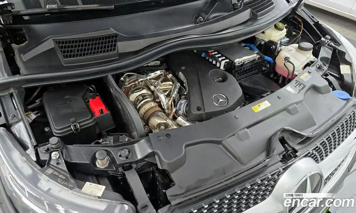 Mercedes-Benz V-Class 2023 1.9 Автомат в Москве № 136571, фото 6