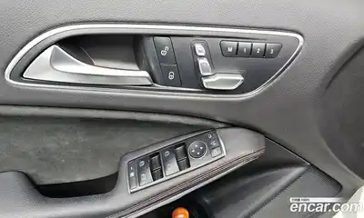 Mercedes-Benz A-Class 2016 2.0 Автомат в Москве № 139158, миниатюра 8