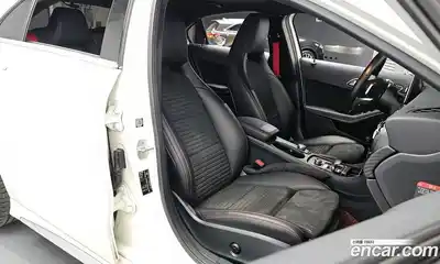 Mercedes-Benz A-Class 2016 2.0 Автомат в Москве № 139158, миниатюра 9