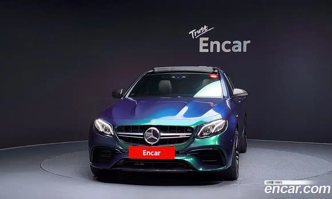 Mercedes-Benz E-Class 2018 4.0 Автомат в Москве № 143747, фото 10