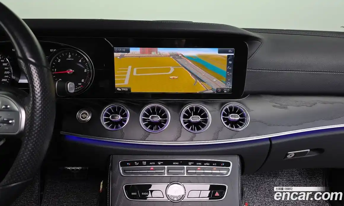 Mercedes-Benz E-Class 2019 1.9 Автомат в Москве № 143796, фото 17