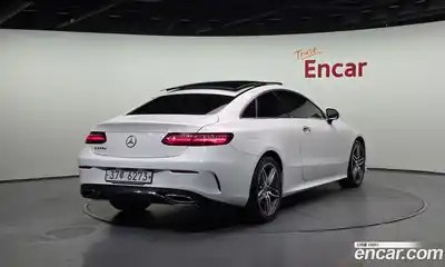 Mercedes-Benz E-Class 2019 1.9 Автомат в Москве № 143796, миниатюра 2