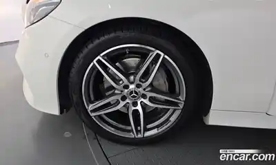 Mercedes-Benz E-Class 2019 1.9 Автомат в Москве № 143796, миниатюра 7