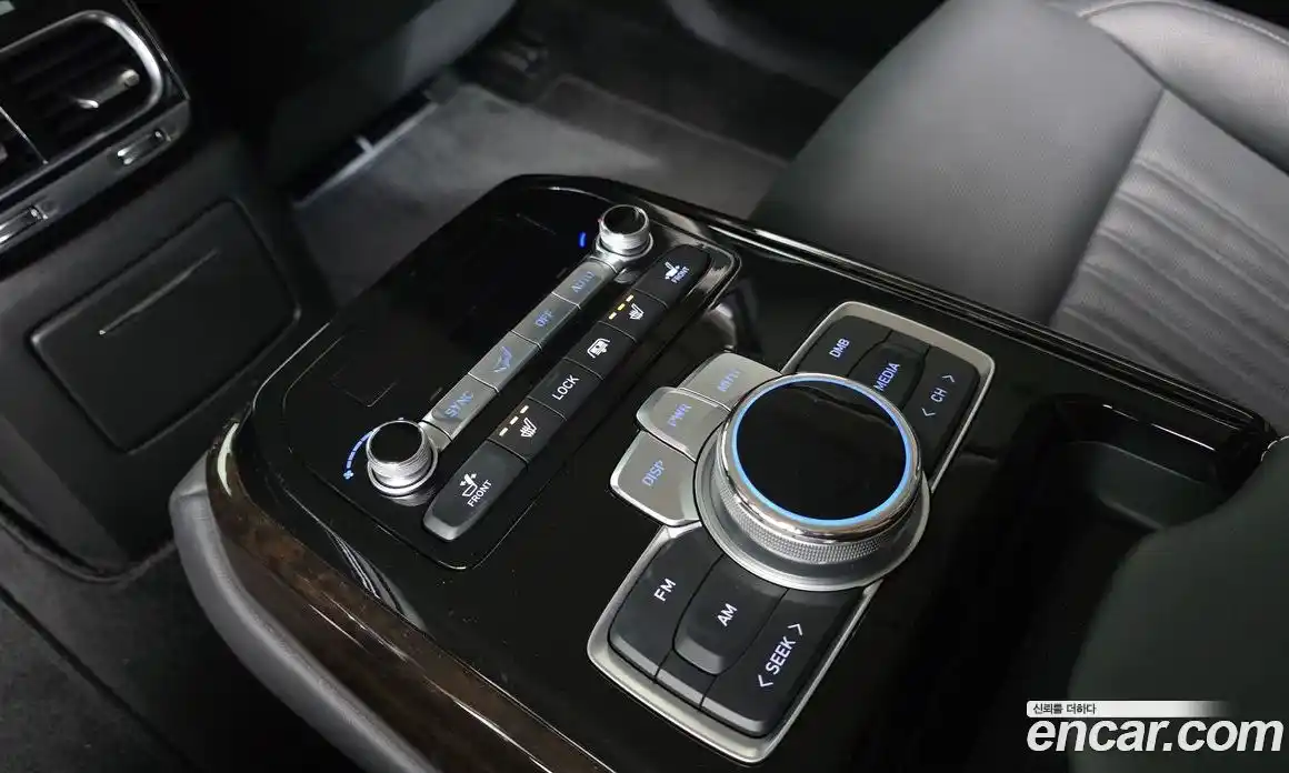 Genesis G90 2019 3.8 Автомат в Москве № 14830, фото 5