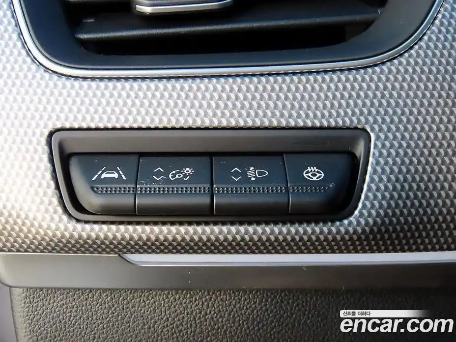 Renault XM3 2024 1.6 Автомат в Москве № 152463, фото 12