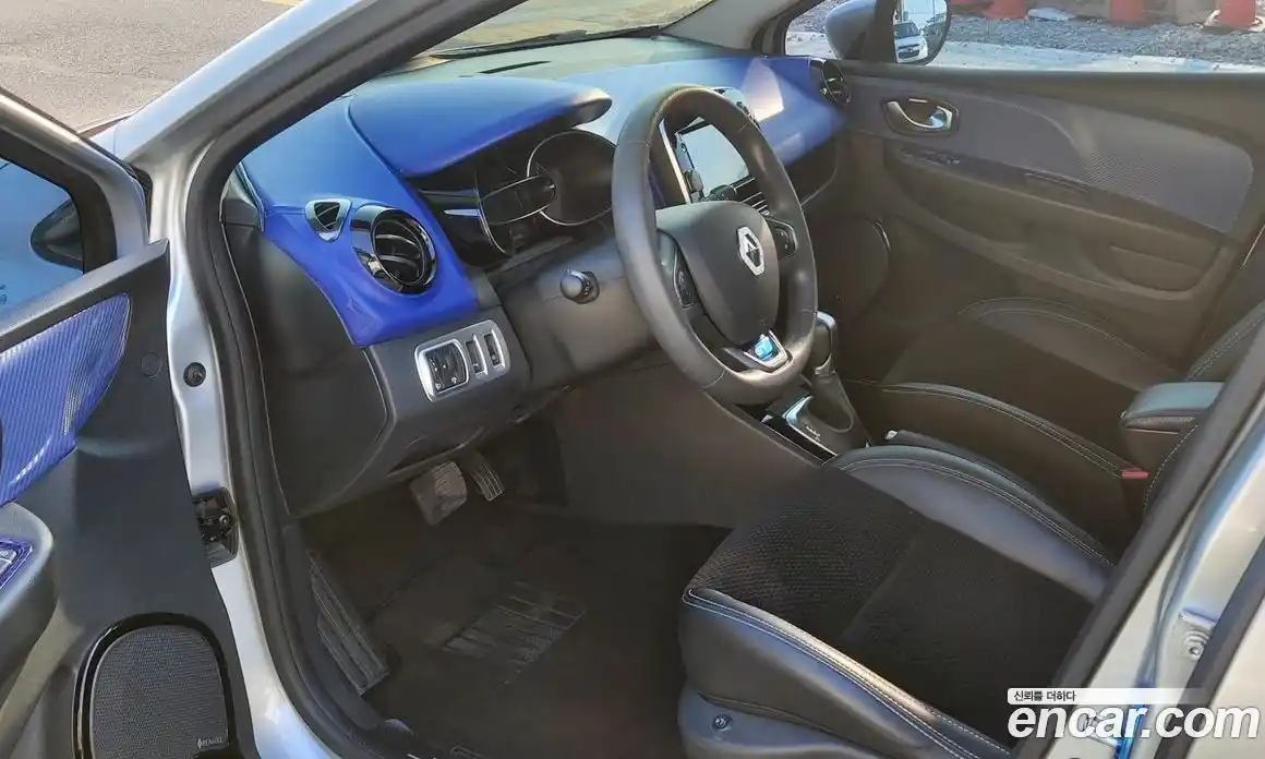 Renault Cilo 2018 1.6 Автомат в Москве № 153035, фото 13