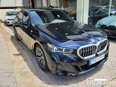 BMW 5-Series 2025 2.0 Автомат в Москве № 153171, миниатюра 3