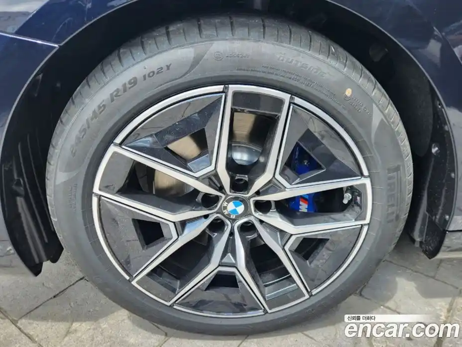 BMW 5-Series 2025 2.0 Автомат в Москве № 153171, фото 5