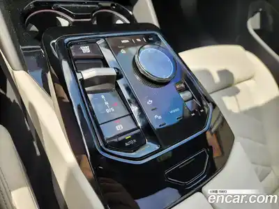 BMW 5-Series 2025 2.0 Автомат в Москве № 153171, миниатюра 9