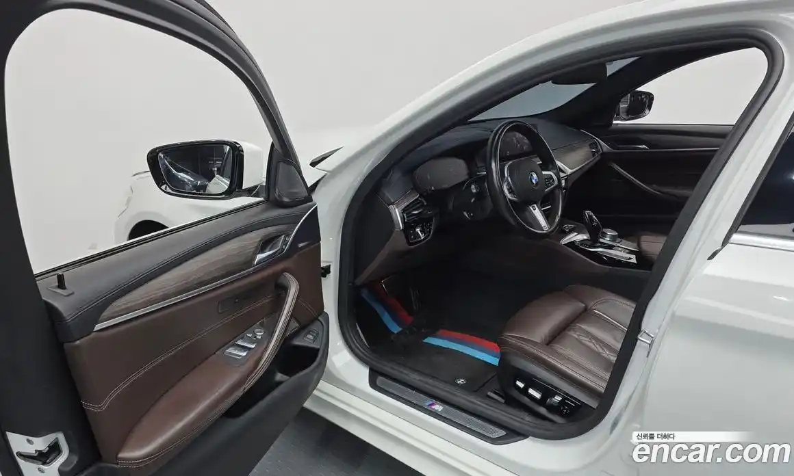 BMW 5-Series 2020 2.0 Автомат в Москве № 153894, фото 12