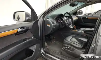 Audi Q7 2011 4.1 Автомат в Москве № 154880, миниатюра 11