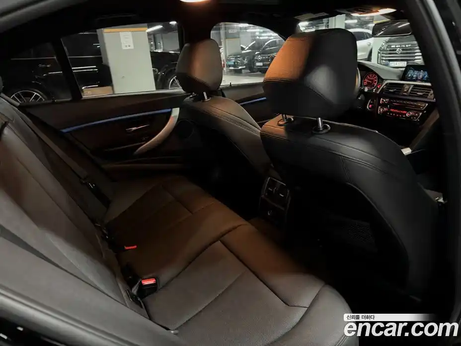 BMW 3-Series 2017 2.0 Автомат в Москве № 155226, фото 15