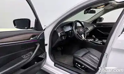 BMW 5-Series 2018 2.0 Автомат в Москве № 157292, миниатюра 12