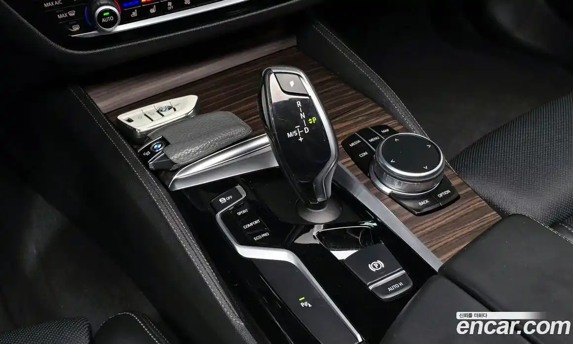 BMW 5-Series 2018 2.0 Автомат в Москве № 157292, фото 17