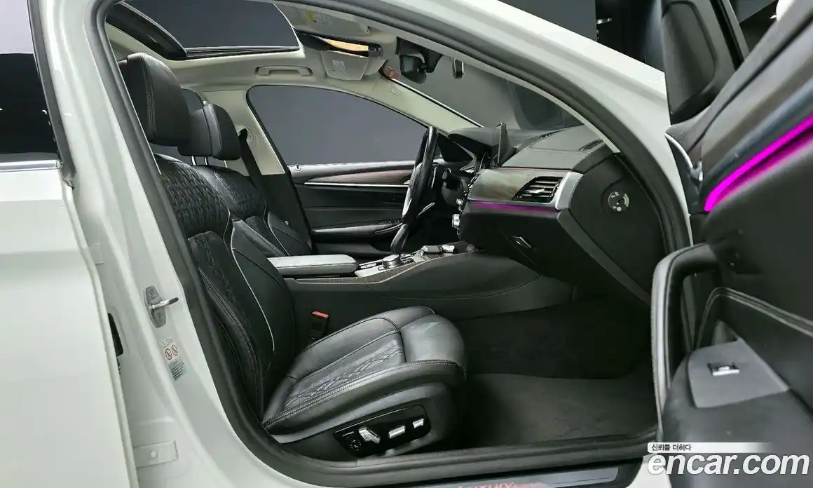 BMW 5-Series 2018 2.0 Автомат в Москве № 157292, фото 5