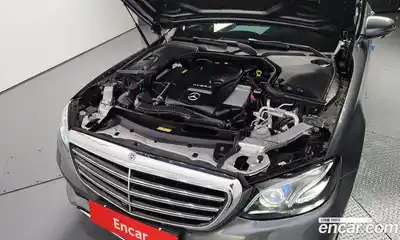 Mercedes-Benz E-Class 2020 2.0 Автомат в Москве № 158208, миниатюра 6