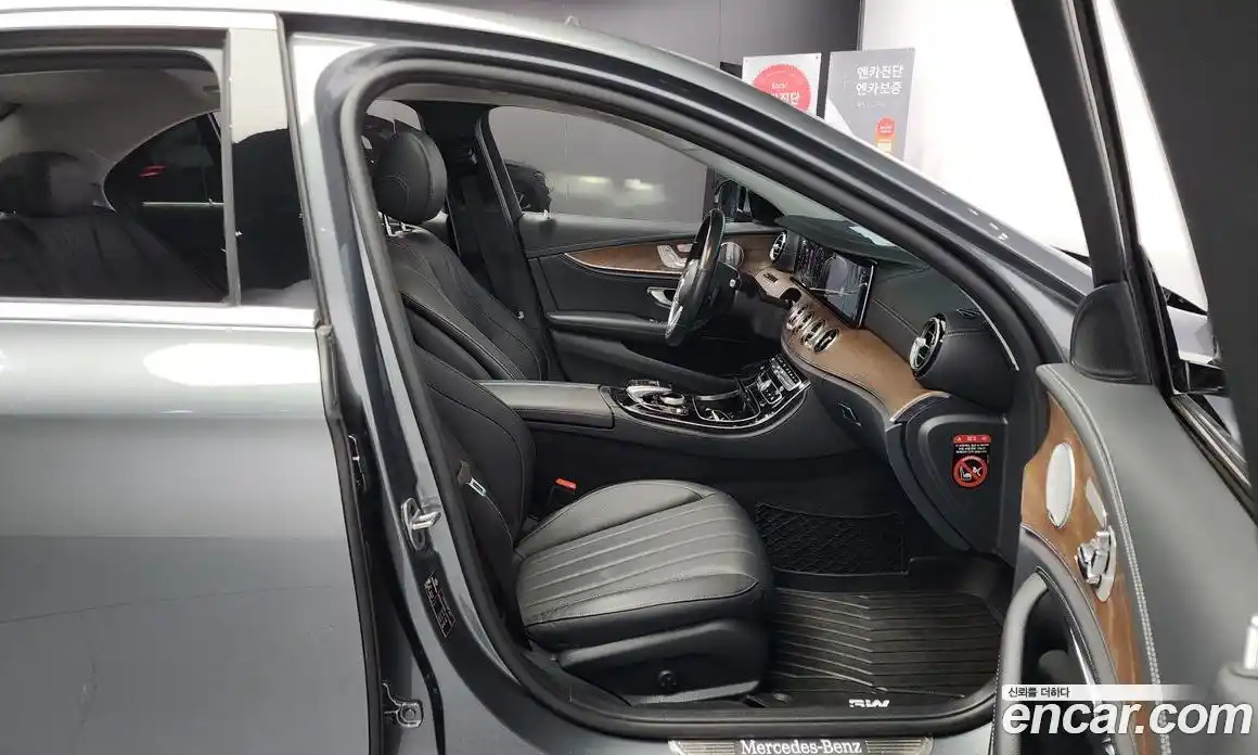 Mercedes-Benz E-Class 2020 2.0 Автомат в Москве № 158208, фото 10