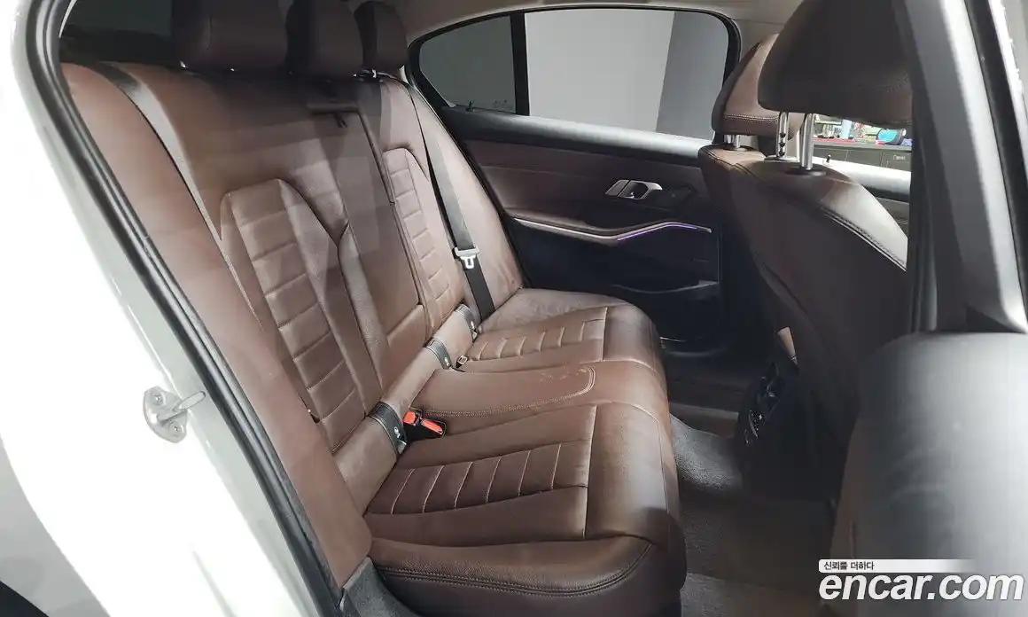 BMW 3-Series 2020 2.0 Автомат в Москве № 158667, фото 13