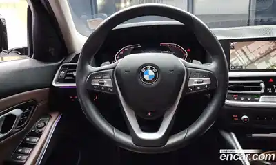 BMW 3-Series 2020 2.0 Автомат в Москве № 158667, миниатюра 2