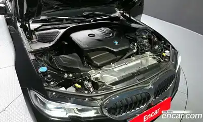 BMW 3-Series 2021 2.0 Автомат в Москве № 158939, миниатюра 4