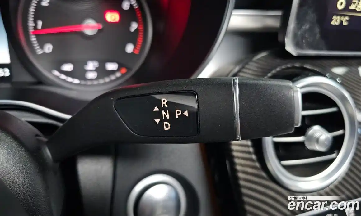 Mercedes-Benz GLC-Class 2019 2.0 Автомат в Москве № 160496, фото 9