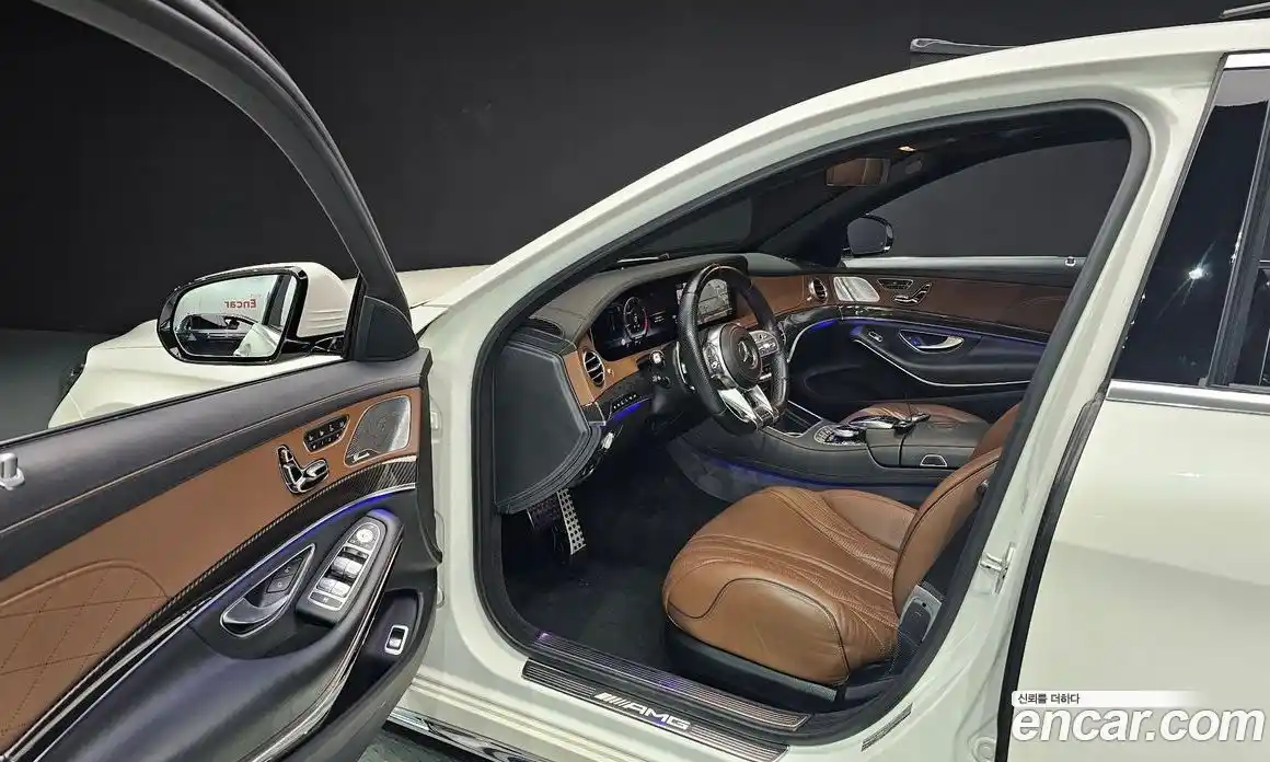 Mercedes-Benz S-Class 2018 4.0 Автомат в Москве № 161992, фото 11