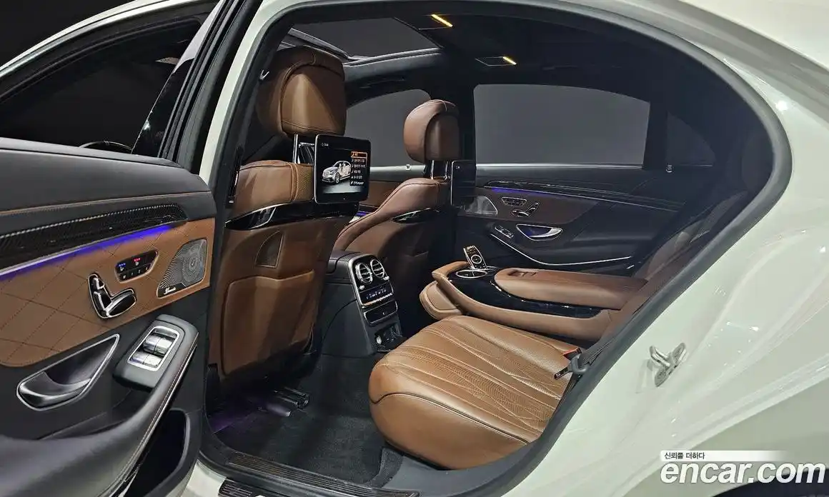 Mercedes-Benz S-Class 2018 4.0 Автомат в Москве № 161992, фото 12