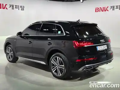 Audi Q5 2023 2.0 Автомат в Москве № 162429, миниатюра 4