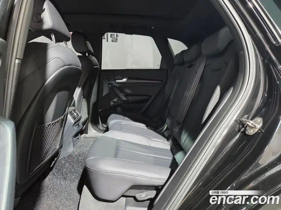 Audi Q5 2023 2.0 Автомат в Москве № 162429, фото 10