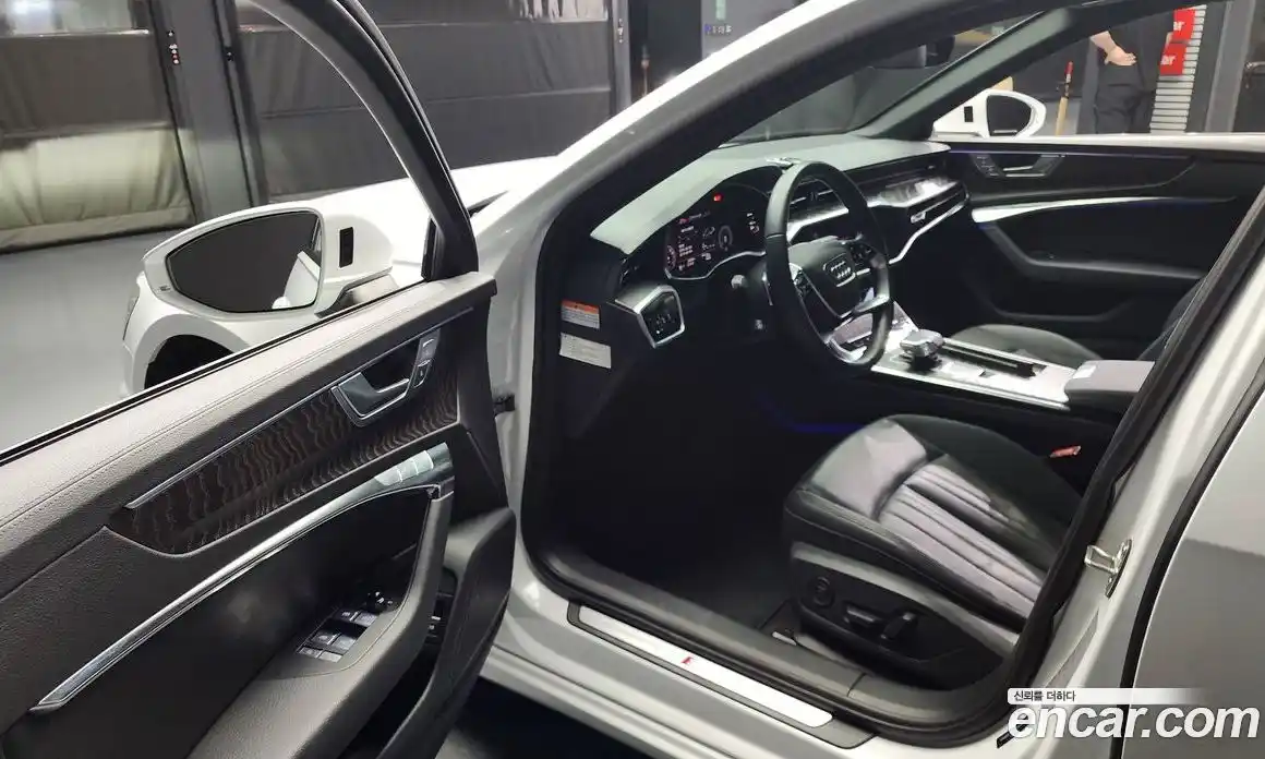 Audi A6 2023 2.0 Автомат в Москве № 162721, фото 16