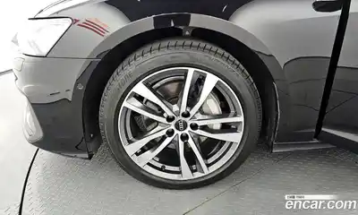 Audi A6 2023 2.0 Автомат в Москве № 162798, миниатюра 5