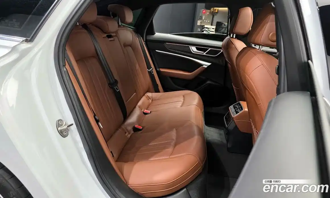 Audi A6 2023 2.0 Автомат в Москве № 163088, фото 20