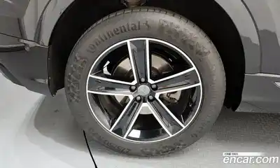 Audi Q8 2021 3.0 Автомат в Москве № 163368, миниатюра 5