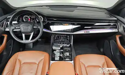 Audi Q8 2021 3.0 Автомат в Москве № 163368, миниатюра 7