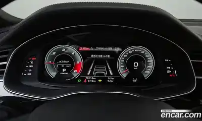 Audi Q8 2021 3.0 Автомат в Москве № 163368, миниатюра 8