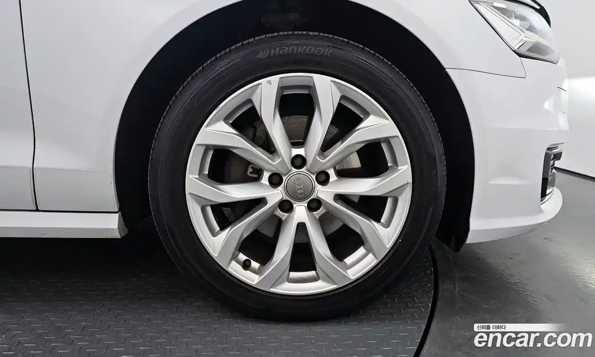 Audi A6 2016 2.0 Автомат в Москве № 163654, фото 5