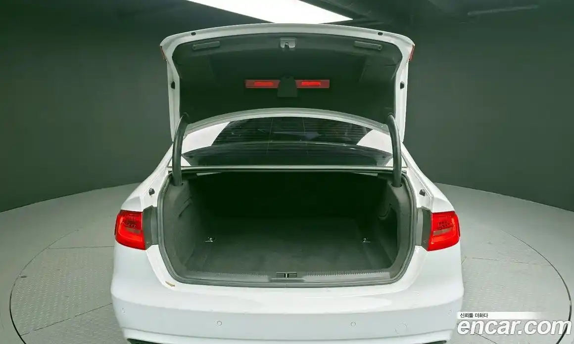 Audi A4 2013 2.0 Автомат в Москве № 163829, фото 19