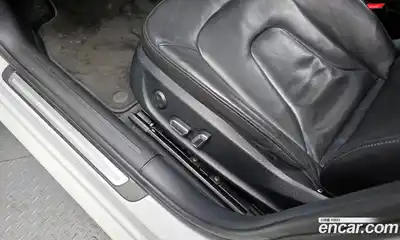 Audi A4 2013 2.0 Автомат в Москве № 163829, миниатюра 10