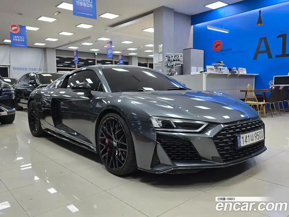 Audi R8 2017 5.2 Автомат в Москве № 163950, фото 3