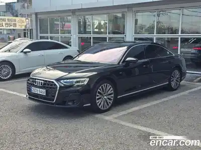 Audi A8 2022 3.0 Автомат в Москве № 163965, миниатюра 3