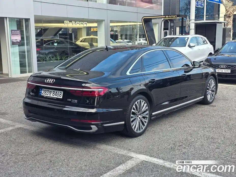 Audi A8 2022 3.0 Автомат в Москве № 163965, фото 4