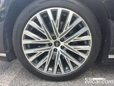 Audi A8 2022 3.0 Автомат в Москве № 163965, миниатюра 5