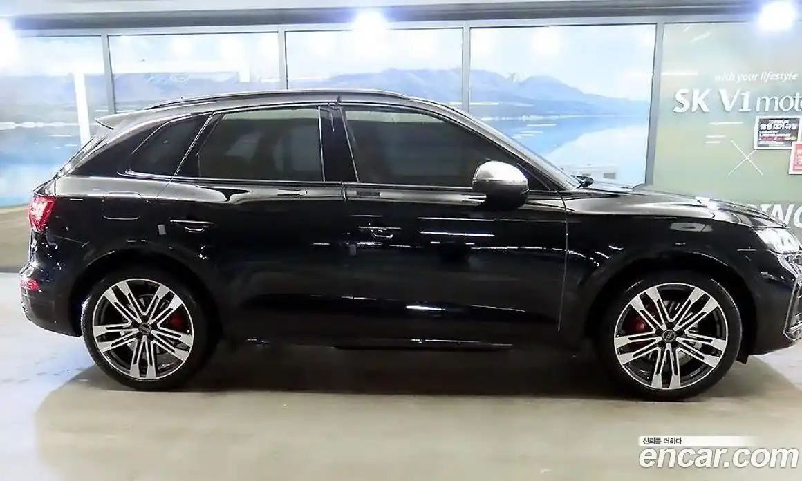 Audi SQ5 2021 3.0 Автомат в Москве № 164100, фото 3