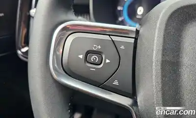 Volvo XC40 2025 2.0 Автомат в Москве № 164255, миниатюра 11