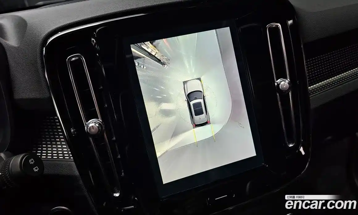 Volvo XC40 2025 2.0 Автомат в Москве № 164255, фото 13