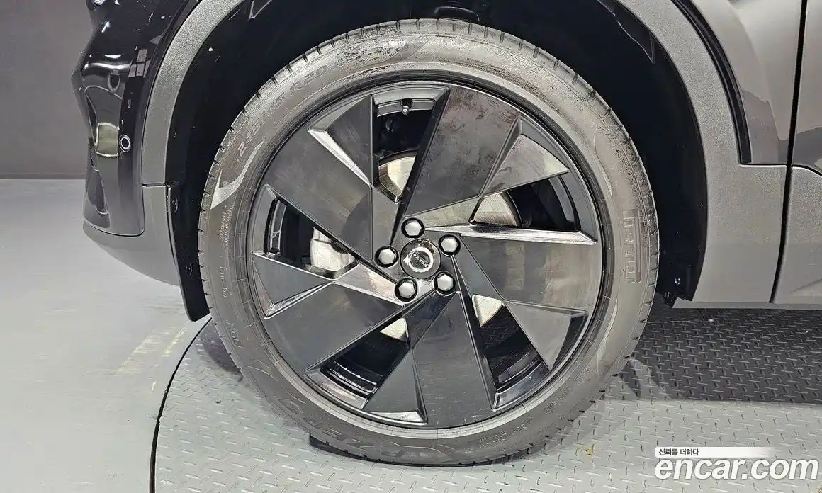 Volvo XC40 2025 2.0 Автомат в Москве № 164255, фото 19