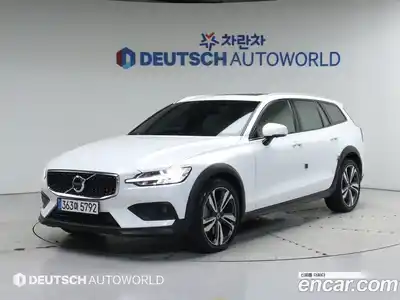 Volvo V60, 2021