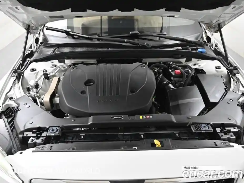 Volvo V60 2021 2.0 Автомат в Москве № 164739, фото 6