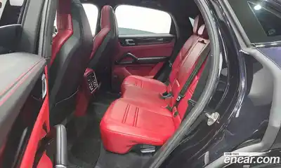 Porsche Cayenne 2021 3.0 Автомат в Москве № 165567, миниатюра 5