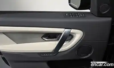 Land Rover Discovery Sport 2024 2.0 Автомат в Москве № 166034, миниатюра 11